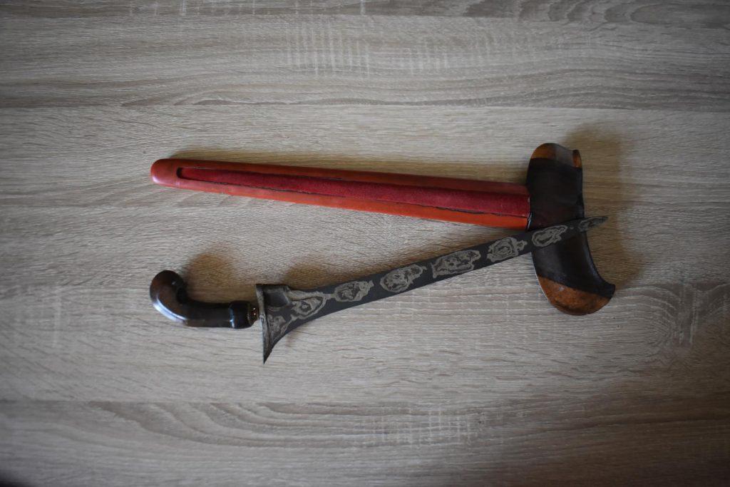 Tilam Upih: Keris Sakral